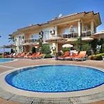 アパート Sunset Beach Club Aqualettings Mermaid 8 フェティエ