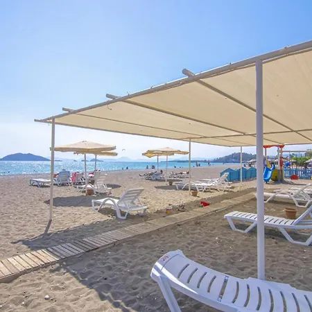 Sunset Beach Club Aqualettings Mermaid 8 Appartement *